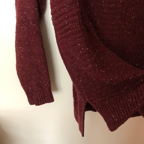 Hollister Sweater - Picture 3 of 4